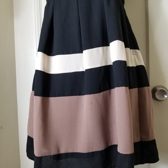 YA LOS ANGELES black tan stripe sleeveless open back fit and flare dress L - Picture 5 of 9